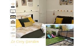 Au Cosy Garden